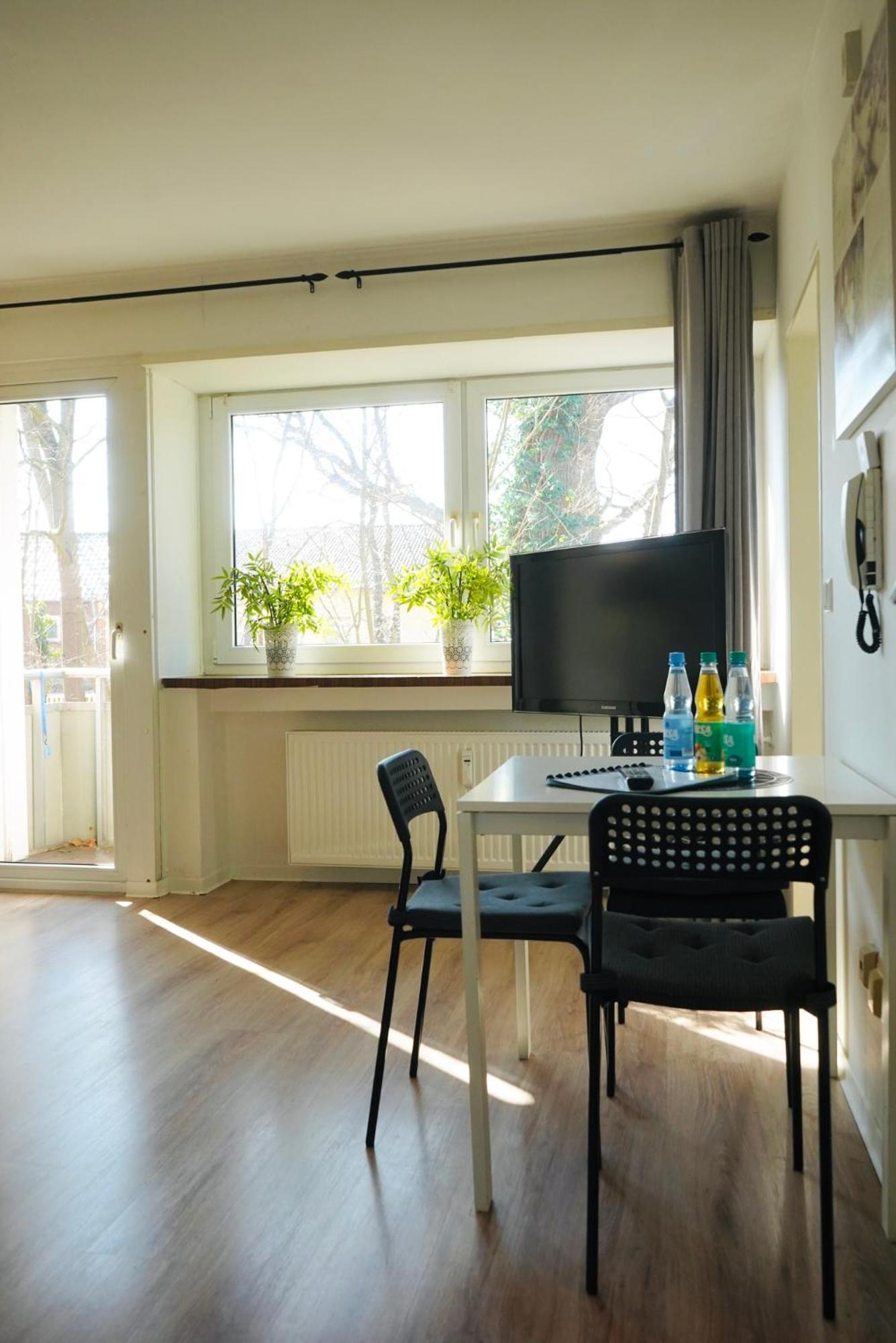 Apartment In Ruhiger Lage-Waschmaschine-Balkon Вольфсбург Экстерьер фото